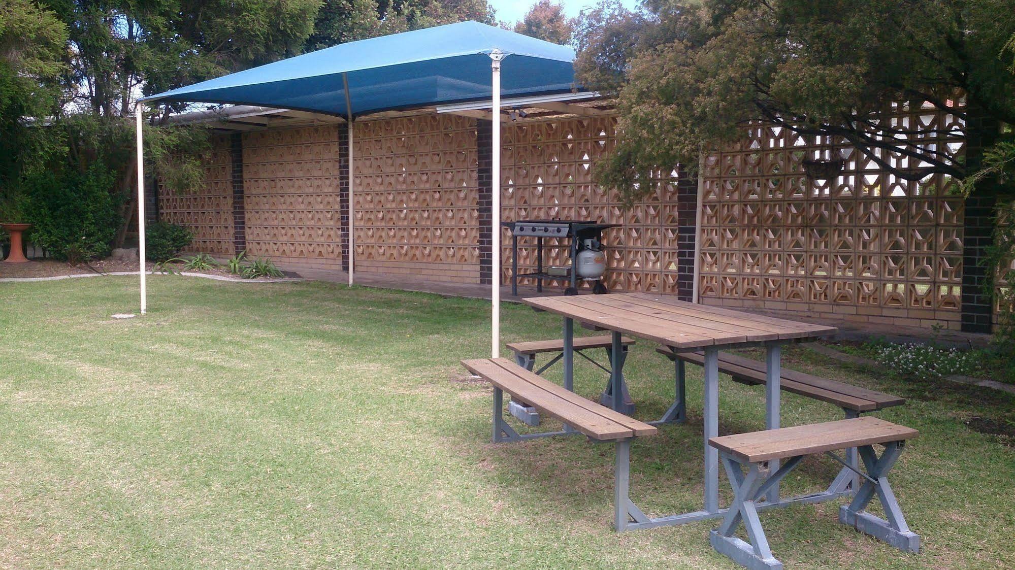 Granite Belt Motel Stanthorpe Kültér fotó